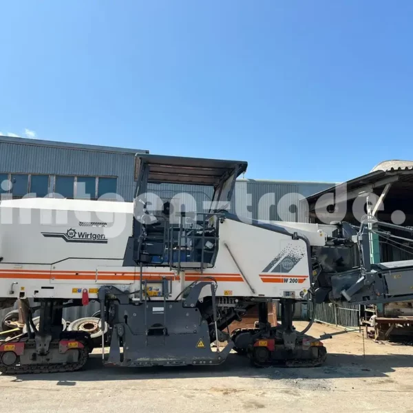 Аренда дорожной фрезы Wirtgen W200
